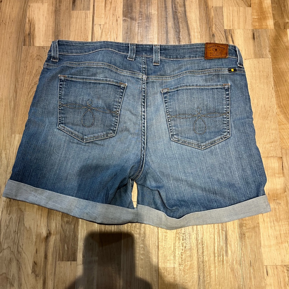 Lucky Brand Ginger Shorts - Picture 8 of 8